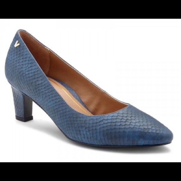 mia block heel vionic